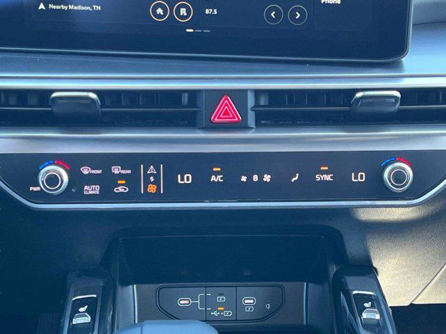 new 2025 Kia Sorento car, priced at $41,760