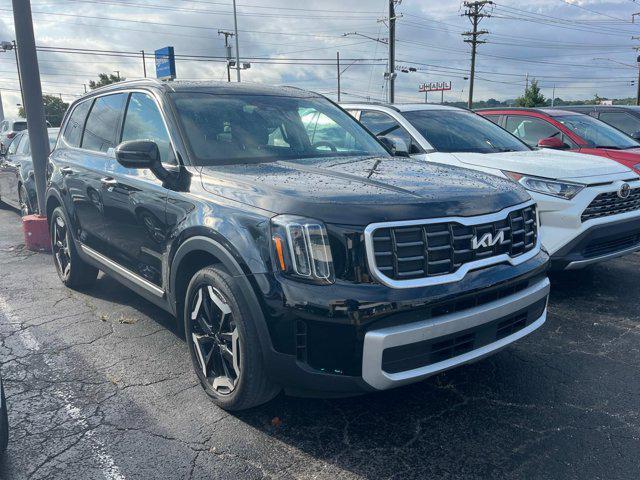 used 2023 Kia Telluride car, priced at $34,654