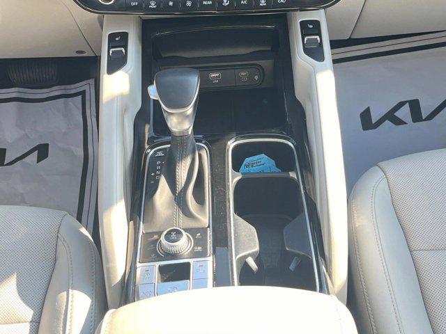 used 2023 Kia Telluride car, priced at $34,171