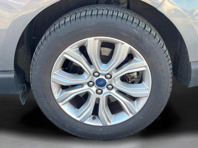 used 2022 Ford Edge car, priced at $20,916