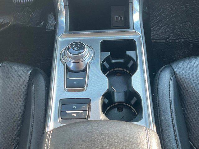 used 2022 Ford Edge car, priced at $20,916