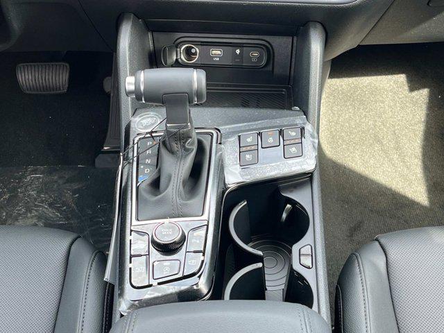 new 2025 Kia Sportage car, priced at $36,560