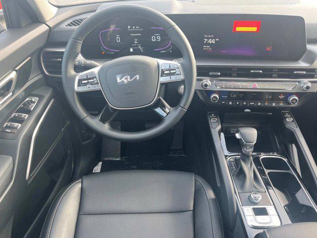 new 2025 Kia Telluride car, priced at $42,125