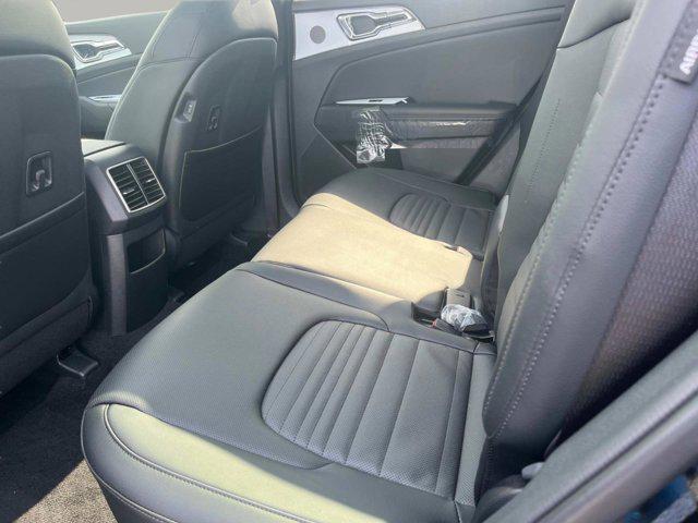 new 2025 Kia Sportage car, priced at $36,560