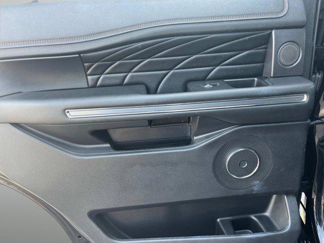 used 2019 Ford Expedition car, priced at $29,101