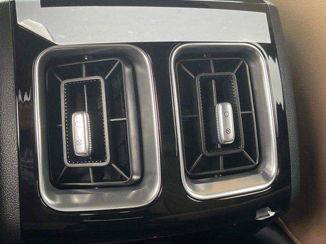 new 2025 Kia Sorento car, priced at $48,820