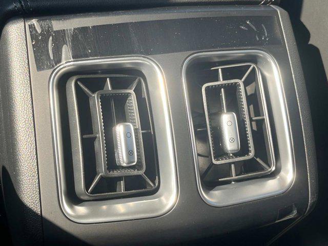 new 2025 Kia Sorento car, priced at $38,790