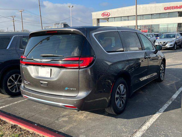 used 2022 Chrysler Pacifica Hybrid car, priced at $23,892