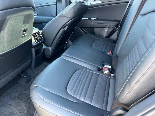 new 2025 Kia Sportage car, priced at $36,560
