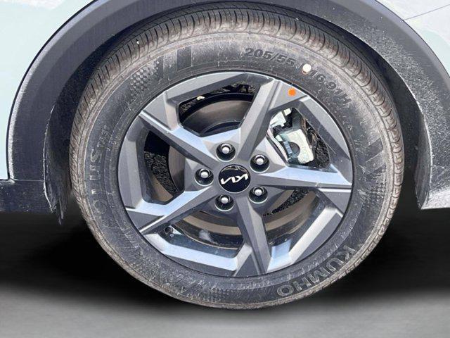 new 2025 Kia K4 car, priced at $23,440