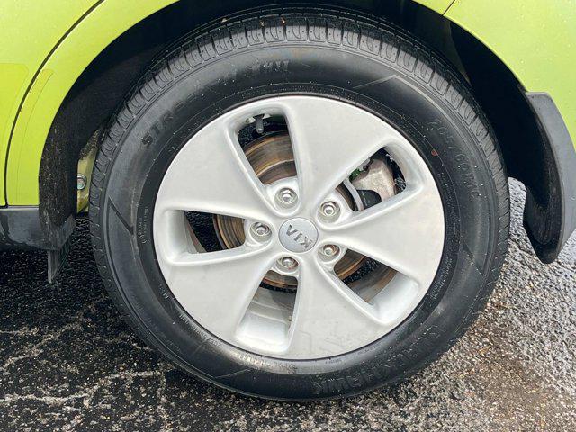used 2016 Kia Soul car, priced at $9,716