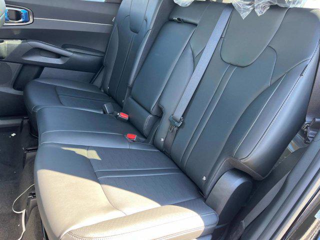 new 2025 Kia Sorento car, priced at $38,210