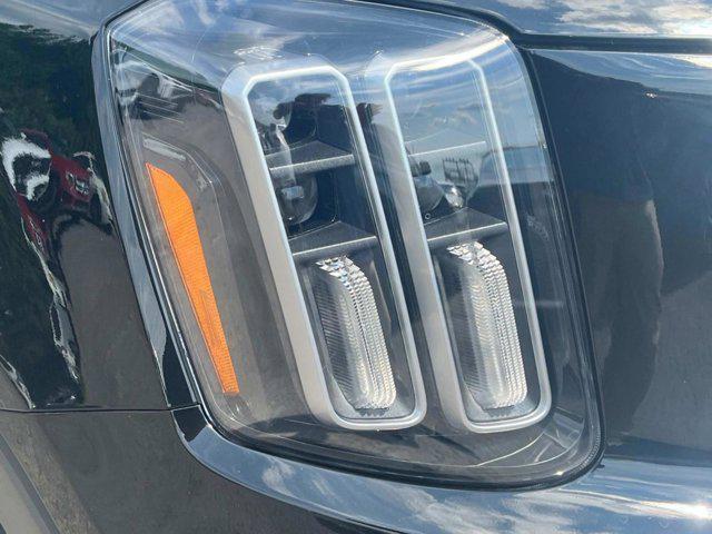 new 2025 Kia Telluride car, priced at $40,875