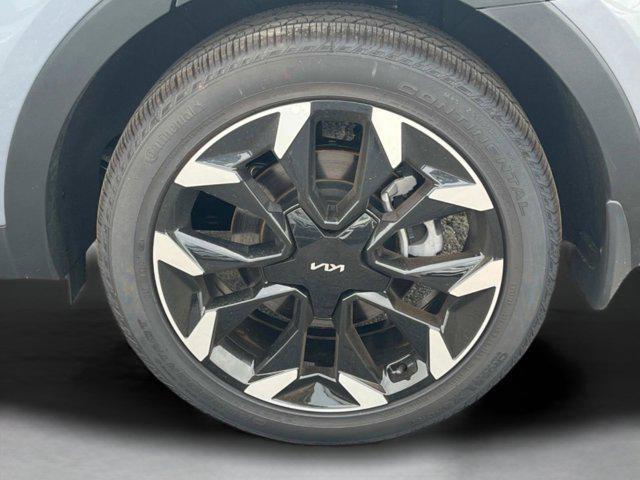new 2025 Kia Sorento car, priced at $38,395