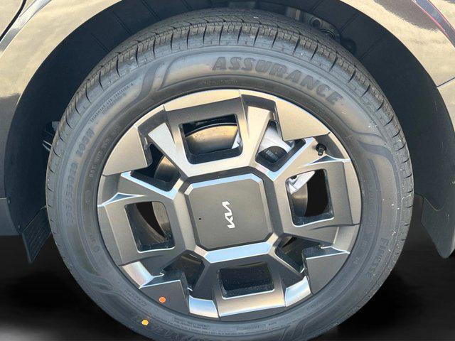 new 2026 Kia Carnival Hybrid car, priced at $44,265