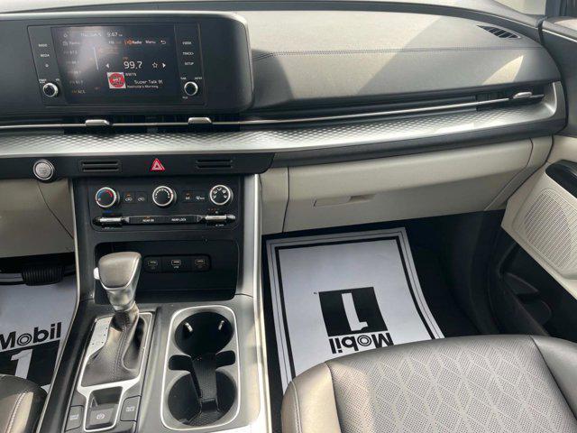 used 2024 Kia Carnival car, priced at $33,804