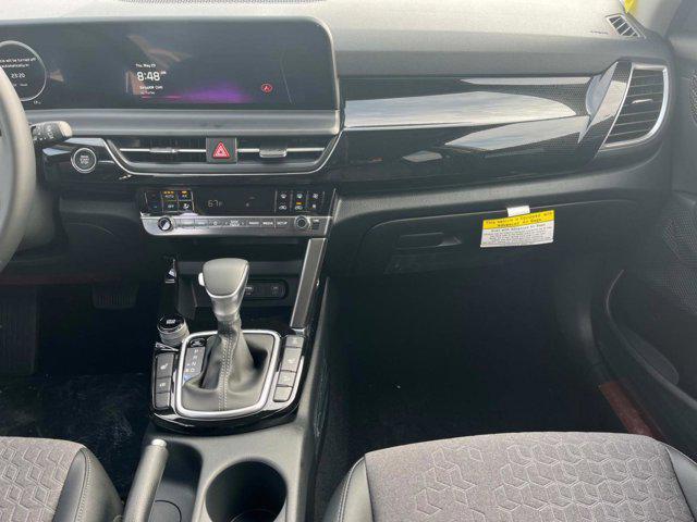 new 2025 Kia Seltos car, priced at $31,550