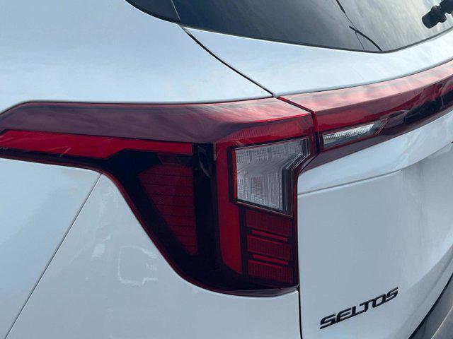 new 2025 Kia Seltos car, priced at $31,550