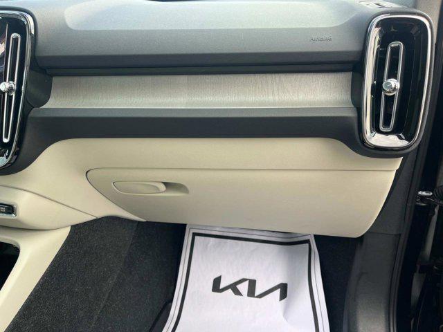 used 2022 Volvo XC40 car, priced at $22,343