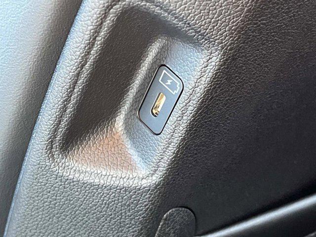 new 2026 Kia Sorento car, priced at $40,600