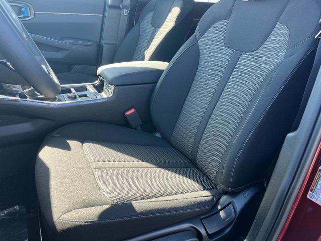 new 2025 Kia Sorento car, priced at $34,125