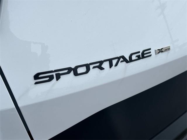 new 2025 Kia Sportage car, priced at $38,870