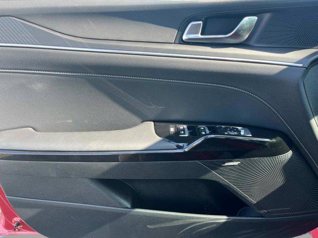 new 2025 Kia K5 car, priced at $31,321
