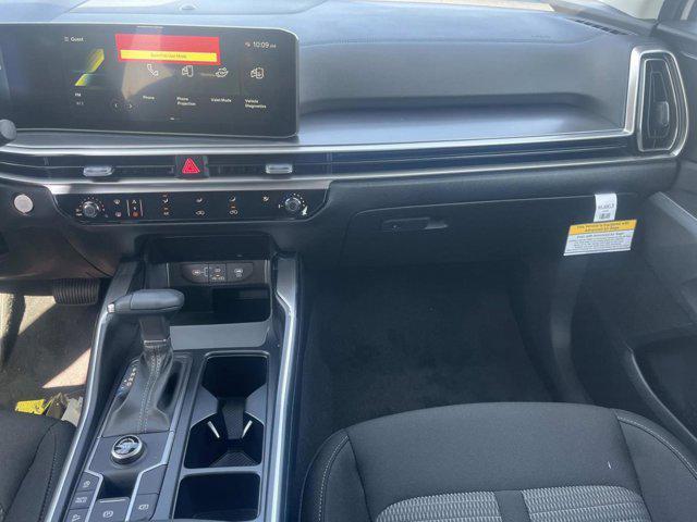 new 2026 Kia Sorento car, priced at $33,365