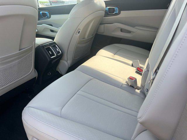 new 2025 Kia Sorento car, priced at $37,375