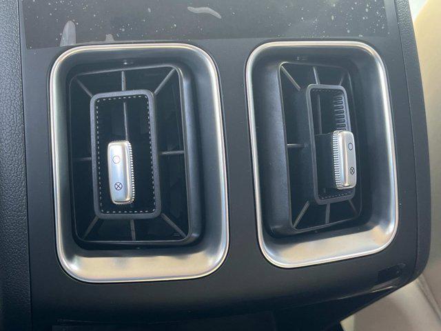 new 2025 Kia Sorento car, priced at $37,375