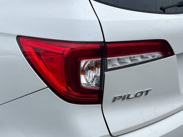 used 2019 Honda Pilot car, priced at $25,619