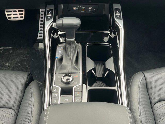 new 2025 Kia Sorento car, priced at $48,030