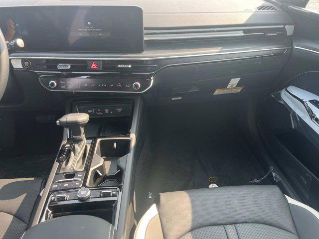 new 2025 Kia K5 car, priced at $29,550