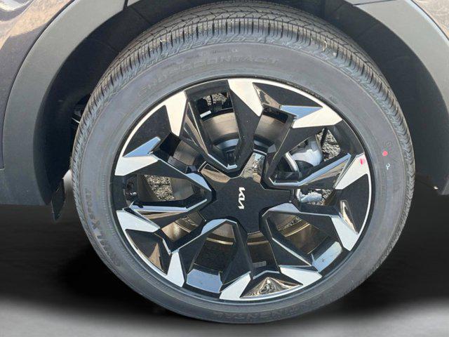 new 2025 Kia Sorento car, priced at $43,680