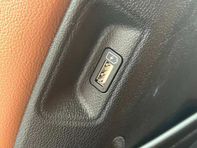 used 2023 Kia Sorento car, priced at $35,319