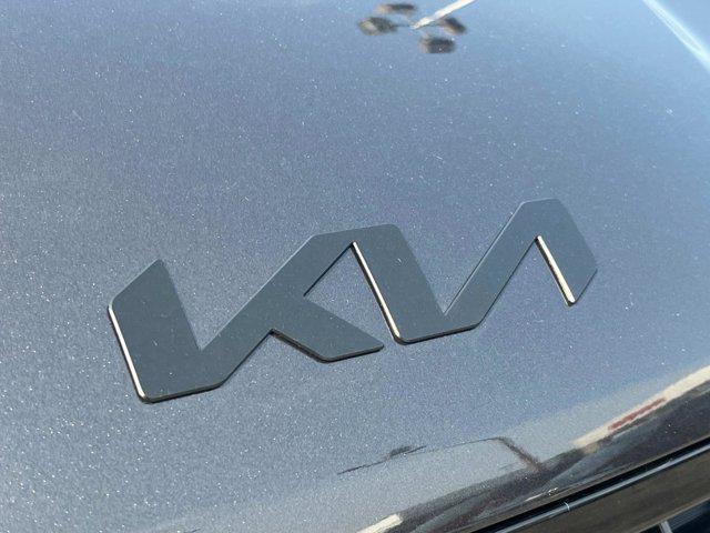 new 2025 Kia Carnival car, priced at $52,895