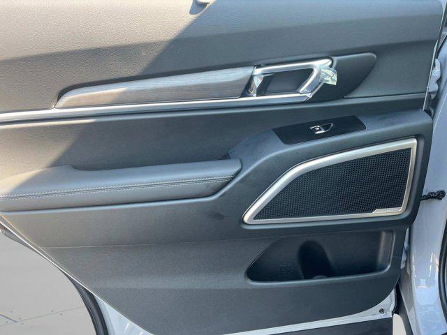 new 2025 Kia Telluride car, priced at $47,370