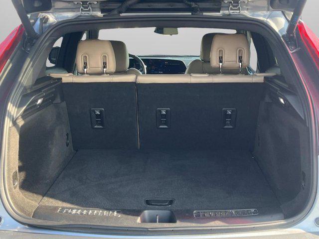 used 2024 Cadillac XT4 car, priced at $30,597
