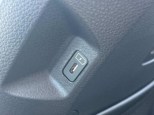 new 2026 Kia Carnival car, priced at $40,920