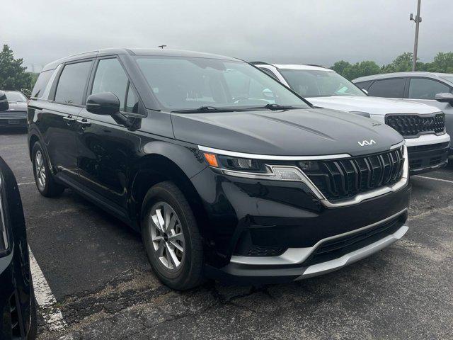 used 2023 Kia Carnival car, priced at $30,895