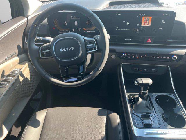 new 2025 Kia Carnival car, priced at $41,341