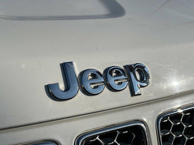 used 2014 Jeep Grand Cherokee car, priced at $12,391