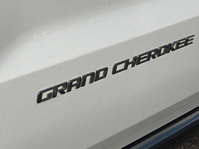 used 2014 Jeep Grand Cherokee car, priced at $12,391