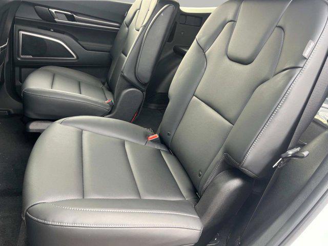 new 2025 Kia Telluride car, priced at $40,625