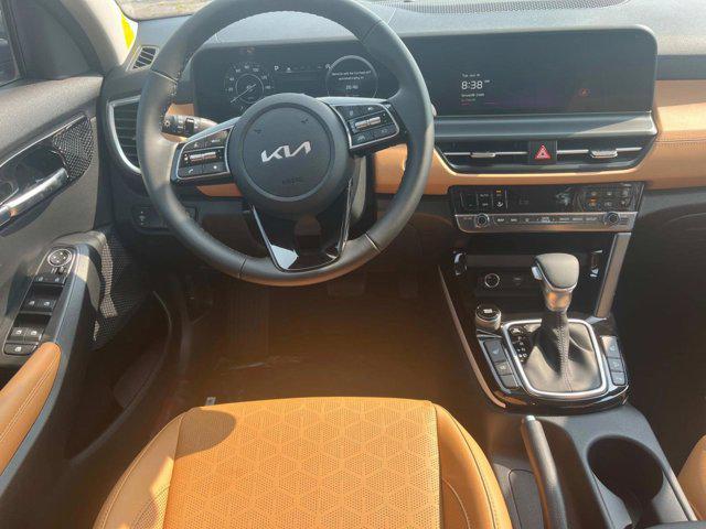 new 2025 Kia Seltos car, priced at $28,575