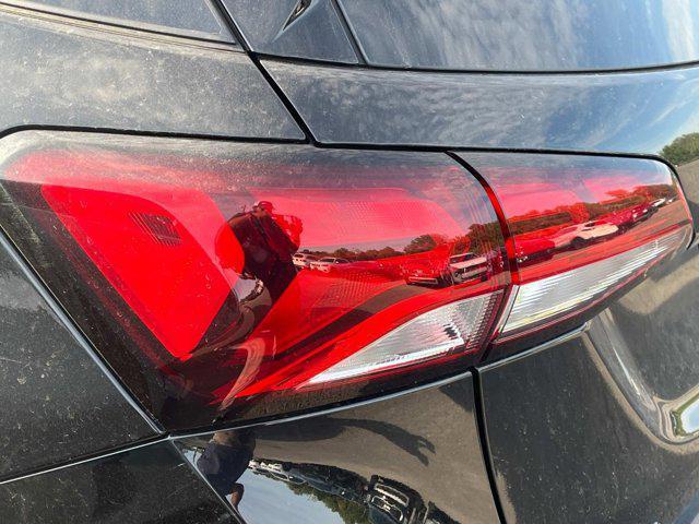 used 2024 Chevrolet Equinox car, priced at $21,549