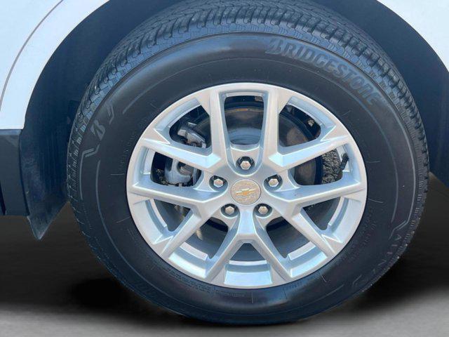 used 2024 Chevrolet Equinox car, priced at $21,070