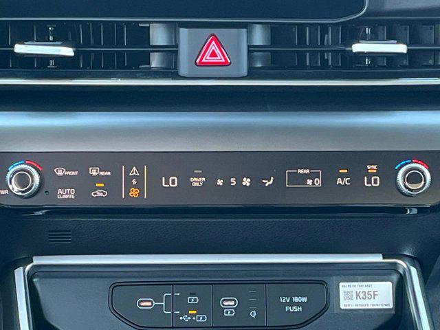new 2026 Kia Carnival Hybrid car, priced at $54,365