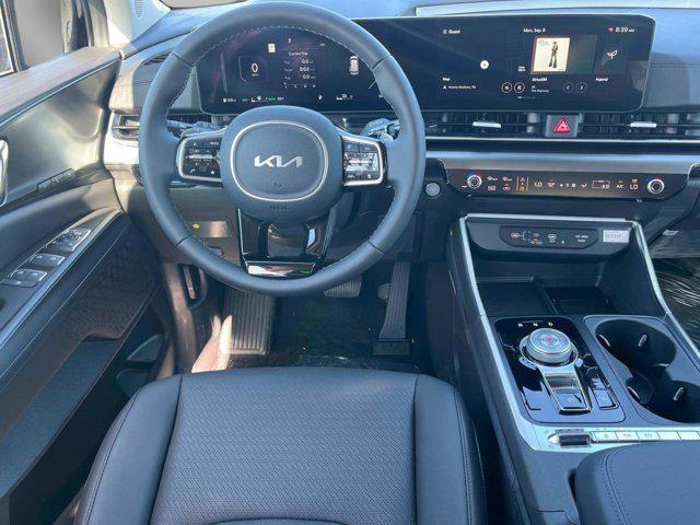 new 2026 Kia Carnival Hybrid car, priced at $54,365
