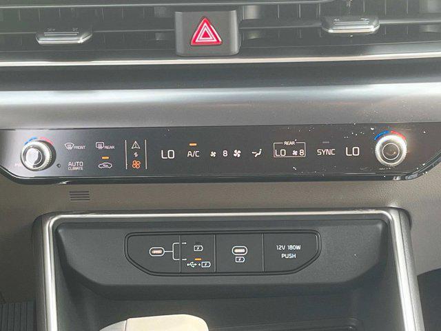 new 2025 Kia Carnival car, priced at $40,225